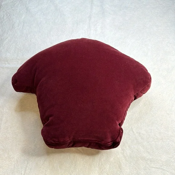 VERSACE RARE LARGE MEDUSA HEAD RED VELVET ACCENT THROW PILLOW EMBROIDERED HEAD - Picture 3 of 9